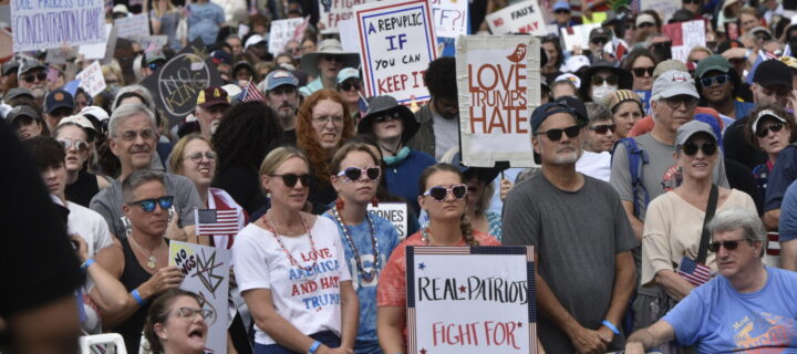 No Kings Coalition Responds to Escalating Brutality and Authoritarianism with Immediate Action and Future Mobilization; Condemns ICE’s Deadly Actions