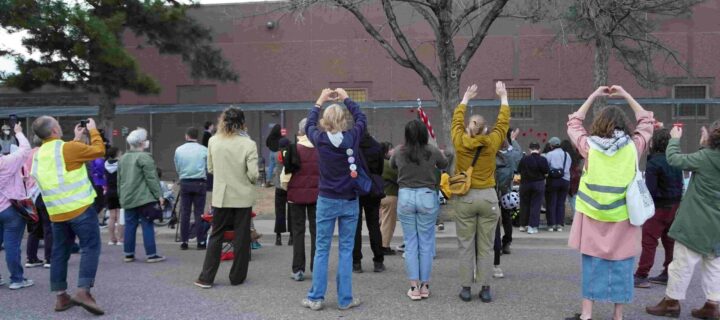 Denver Jews Hold Passover Vigil Outside Aurora GEO Detention Facility